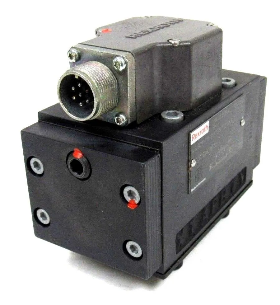 NEW REXROTH R900956598 VALVE 4WS2EM10-51/75B11T315K31DV