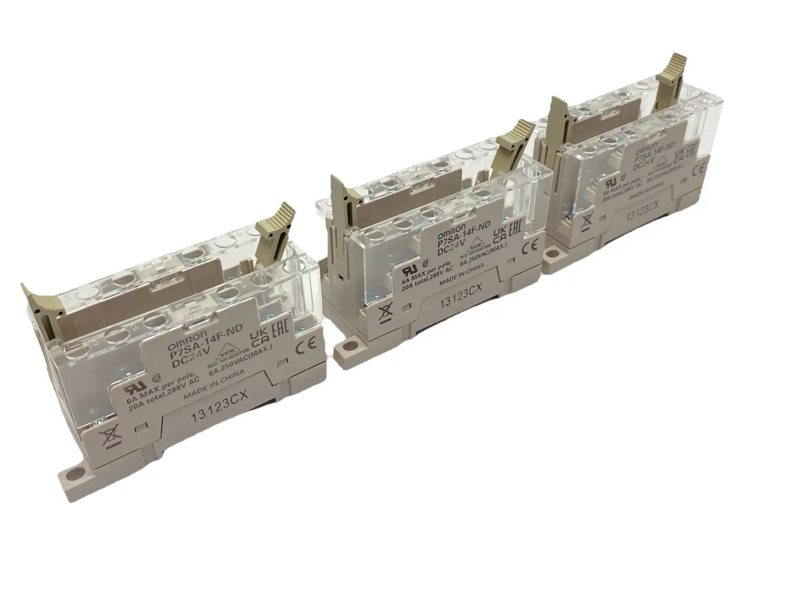P7SA-14F-ND | Omron  Relay Socket 24VDC LOT OF 3 - Used