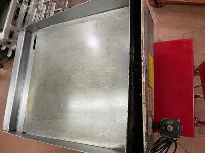 Used Vulcan Used Vulcan 924RX-24 Natural Gas 24" Flat Top Griddle with Thermostatic Controls Commercial Flat Top Griddles Illinois US | Falcon Restaurant Supply #1376141