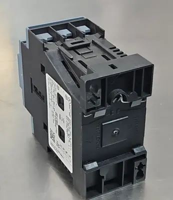 Siemens 3RT2023-1BB40 Power Contactor Loc4B11