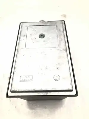 Hubbell HPS Series Wall-Mount Outdoor Floodlight 70W 120V Bronze