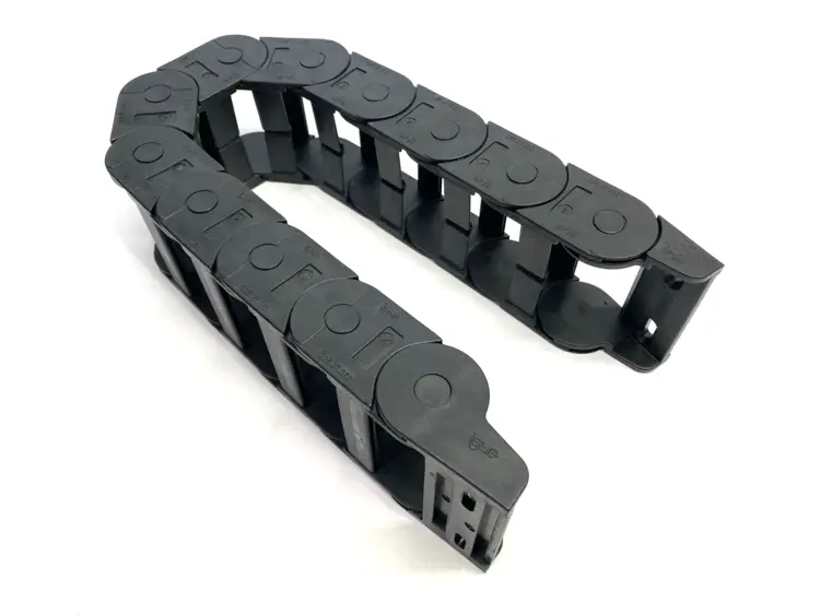 Used IGUS ENERGY CHAIN CABLE CARRIER 11 LINKS W/ MOUNTING BRACKETS Miscellaneous MRO | Maverick Industrial Sales #1121558