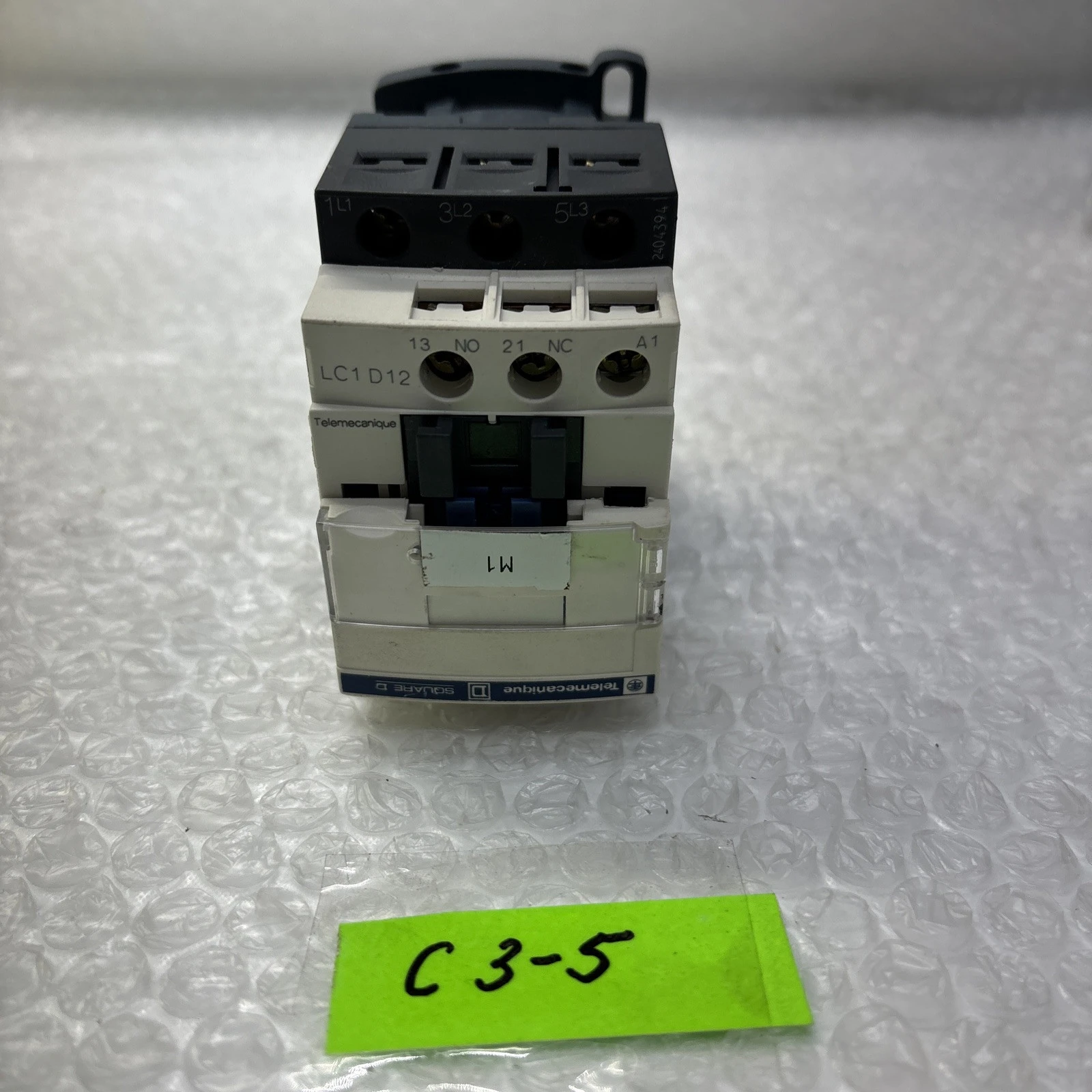 USED Schneider LC1D12