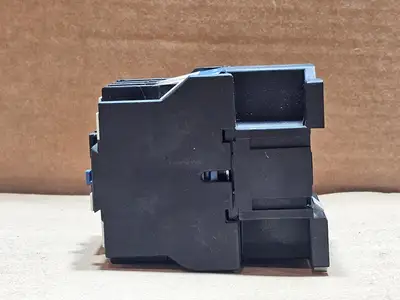Used TELEMECANIQUE LC1D3210 Switchgears British Columbia CA | Lenmark #1438427