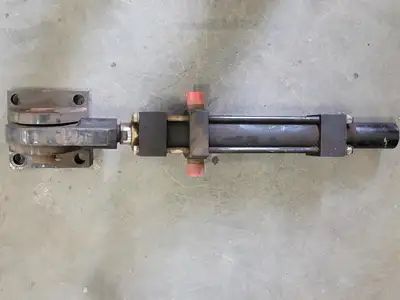 USED WESTCOAST CYLINDERS T3H25T10C3B2A1A,XI=6