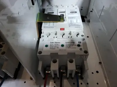 USED EATON HFD3015