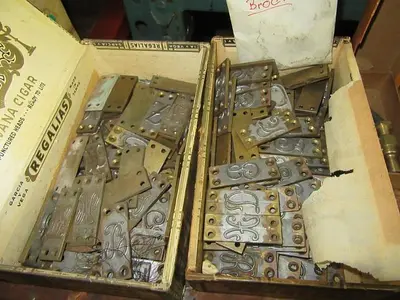 3382-385 Antique RA LIENHARD SUISSE Chaux-De-Fonds Horizontal & Vertical Rotary Engine TURNING / BROCADING MACHINE