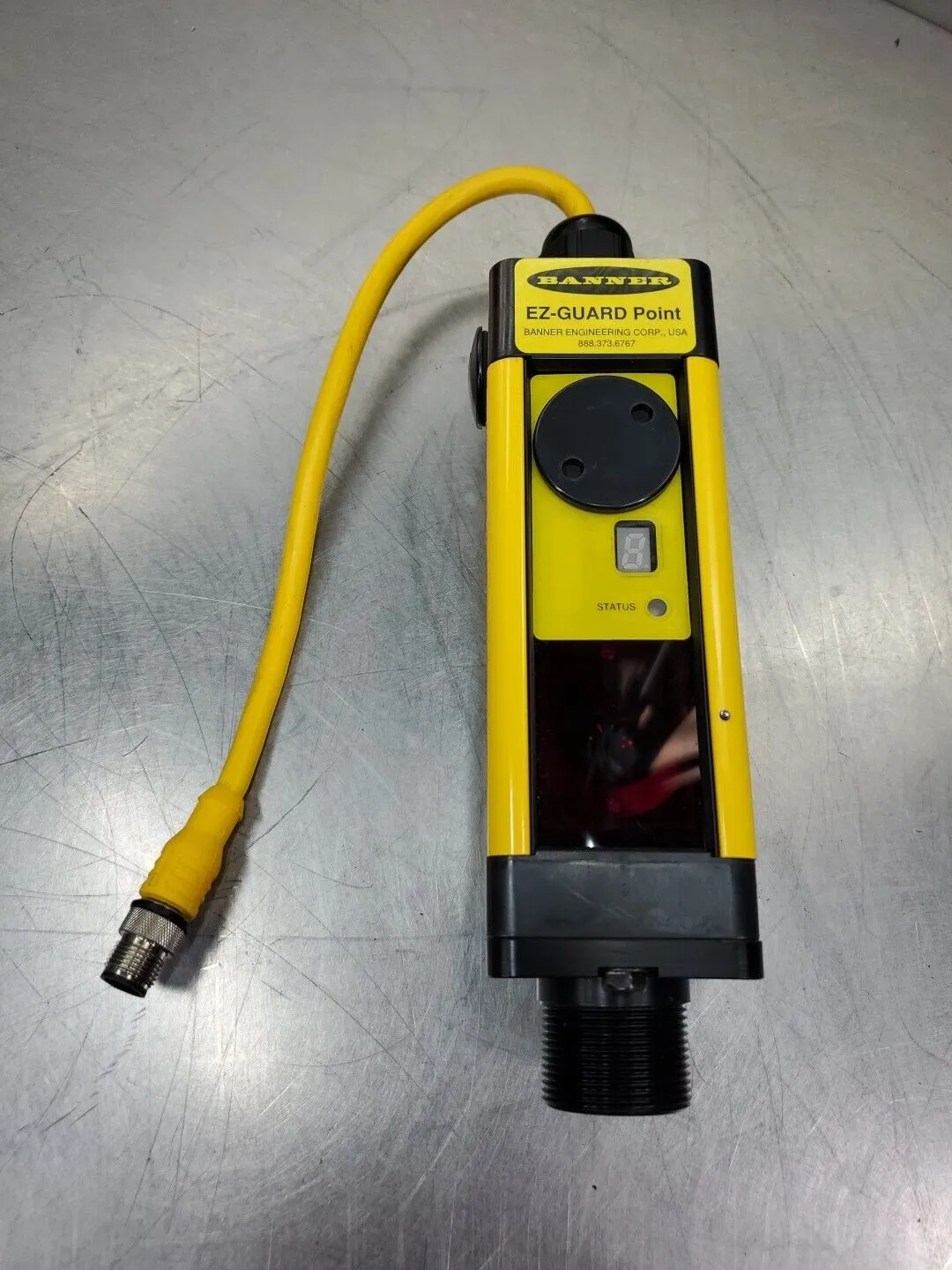 Banner SPE1 EZ-GUARD Point Single Beam Sensor, .8-20M RANGE, 24VDC. 5E-24