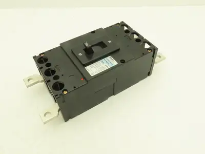 Fuji Electric EA402A  2-Pole Auto Circuit Breaker 300A 600VAC 250VDC 2-Pole