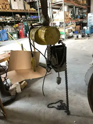 Budgit BEH2532 20ft 1/4 Ton Electric Chain Hoist 32fpm 460V 3PH