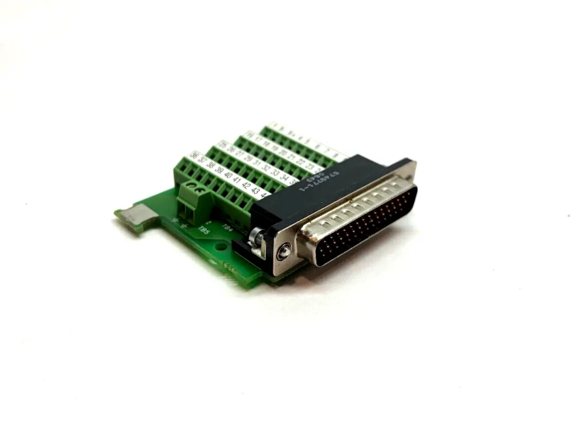 USED ALLEN-BRADLEY SERVO CABLE CONNECTOR