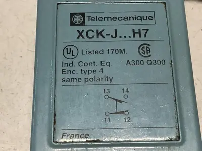 USED TELEMECANIQUE XCK-J-H7
