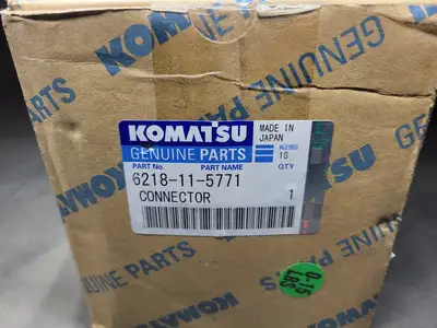 NEW KOMATSU 6218-11-5771