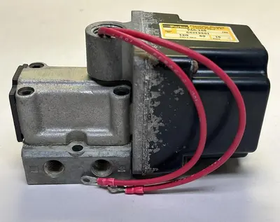 Used PARKER CCJ12501 Solenoid Valves | Surplus Asset Holdings #1217863