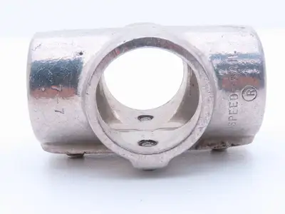 Hollaender 7E-7 Speed-Rail Cross T 1-1/4" Pipe Fits 1.66" OD 3 Screw Lot of 4