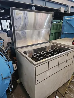 Webber AT90-120 Cryogenic Freezer