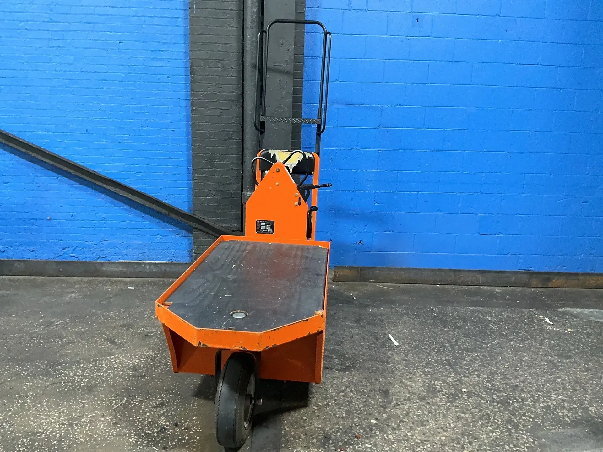 Used 2011 TAYLORDUNN SC10024 Maintenance Carts Ohio US | HGR 24 #1404896