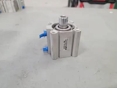 USED SMC NCQ2L40-25DZ