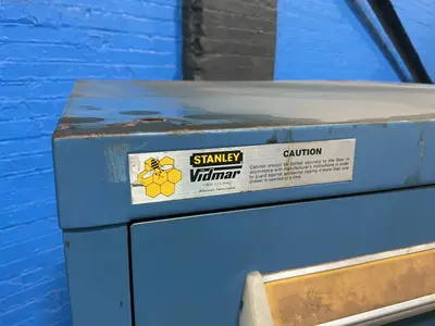 Used STANLEY VIDMAR _UNKNOWN_ Cabinets Ohio US | HGR 24 #1407524