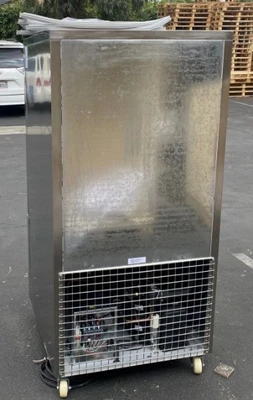 171-0061 241 Liter Self Contained Blast Chiller