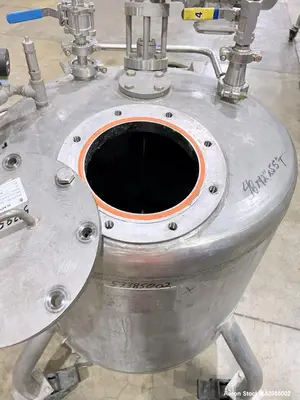 Amherst 75 Gallon Agitated Stainless Steel Pressure Tank