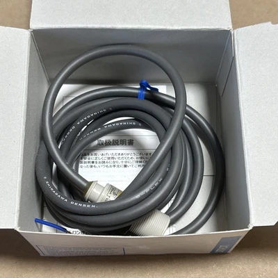 NEW Omron E2F-X5E2