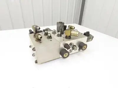 Hyster Hydraulic Manifold Block From E60Z-33 Forklift 8530551