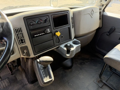 Used 2018 INTERNATIONAL 4300 SBA4X2 Box trucks Indiana US | Miedema Asset Management Group #1414604