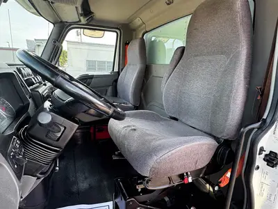 Used 2020 INTERNATIONAL MV607 Box trucks Florida US | Truck and Van Outlet #1509202