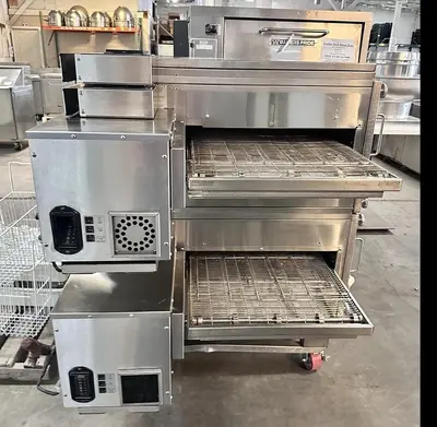 XLT Conveyor Oven Natural Gas