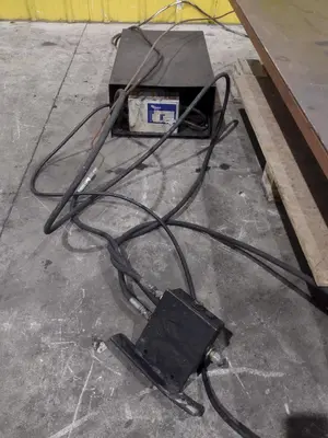 2,000 LBS X 96" X 72" ECONOLIFT MODEL #DT-SL38-20 HYDRAULIC SCISSOR LIFT TABLE: YOBRO #24990