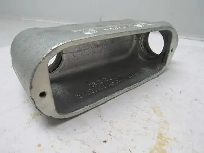 1-1/2" LB Conduit Elbow 3 NO. 1/0 XHHW. Max Cast Aluminum No Cover