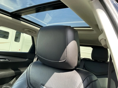 USED 2017 CADILLAC XT5