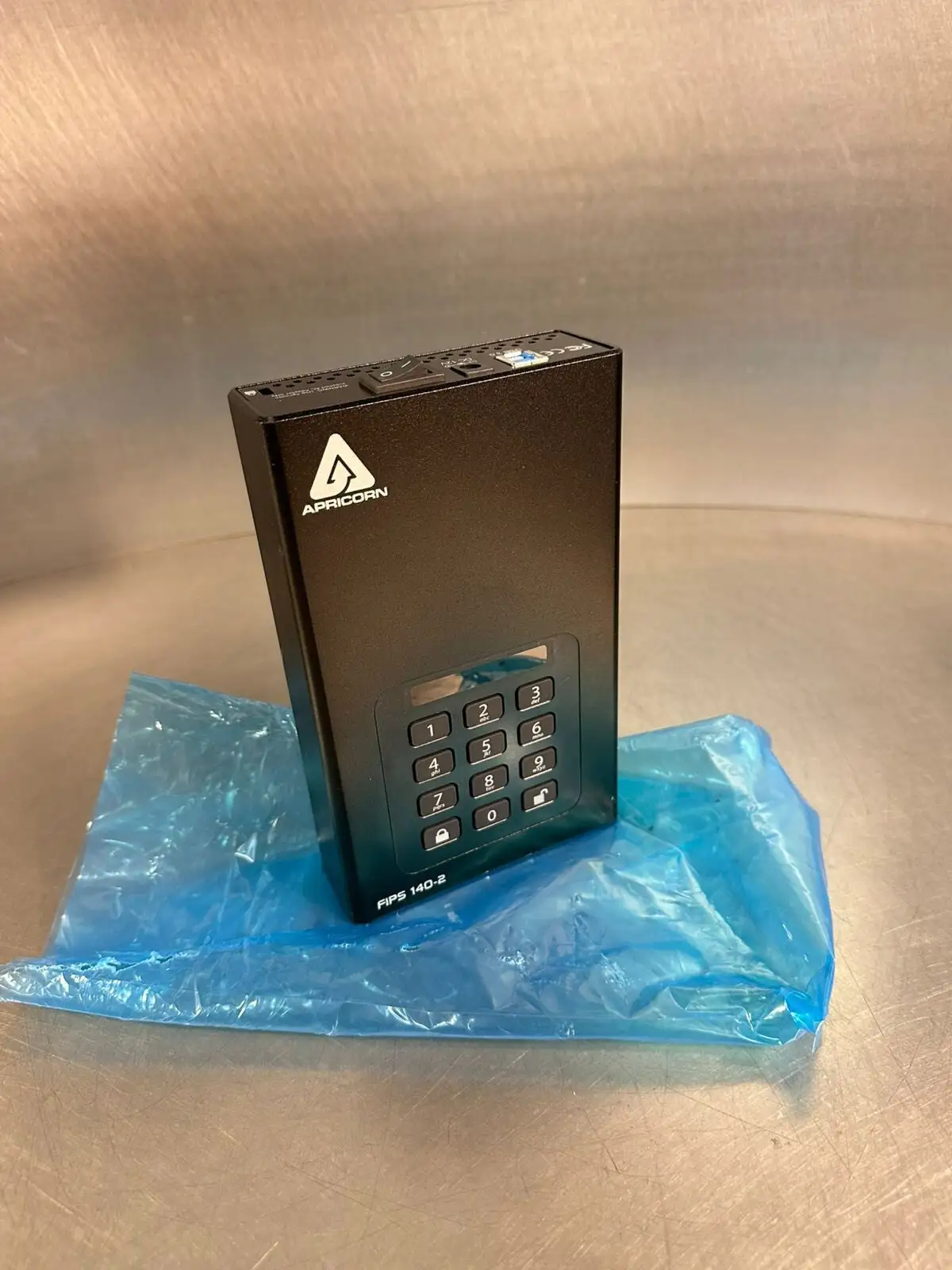 Apricorn Aegis Padlock DT FIPS ADT-3PL256F-18TB NEW (2.1.2)