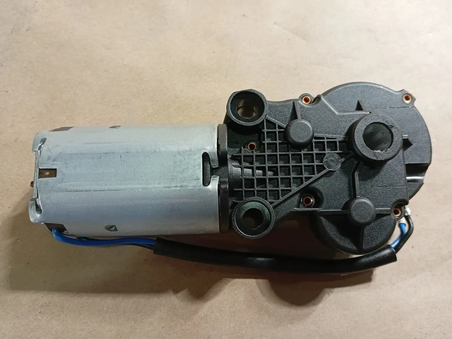 NEW NIDEC 593312