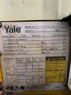 4000 LB. YALE ELECTRIC WALK BEHIND FORKLIFT. STOCK # 1060923.