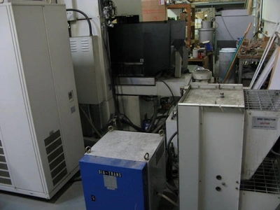 USED 1993 MITSUBISHI DWC300HA