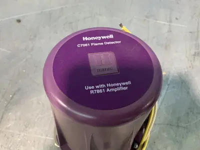 Used 2024 HONEYWELL CR7061A1012 Gas Analyzers / Detectors Ohio US | HGR 24 #1545420