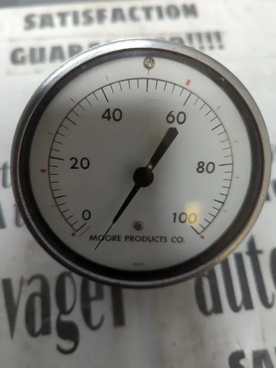 New | in-Stock MOORE 0-100PSI Universal Pressure Meters Ohio US | Surplus Asset Holdings #1240852