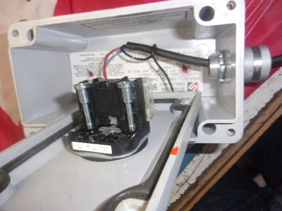 USED Allen-Bradley 800T-A & Enclosure