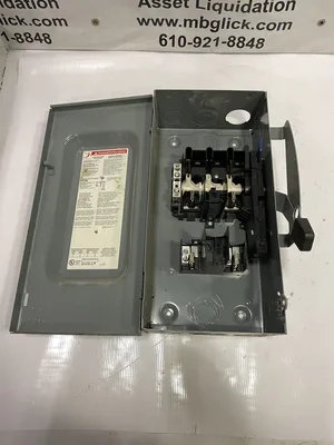 Square D D223N 100A Fusible Safety Disconnect Switch 240VAC