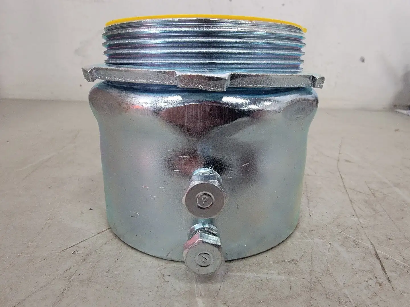 NEW EATON 1457