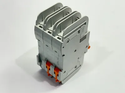 BR3C5UC C5,2478360000 | Weidmuller BR3C5UC C5 Circuit Breaker 3-Pole 5A 277V 2478360000 - Used