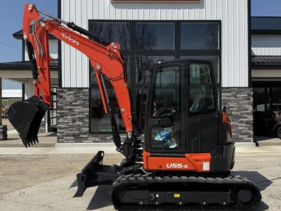 USED 2021 Kubota U55-5