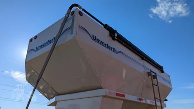 USED 2012 UNVERFERTH 3750