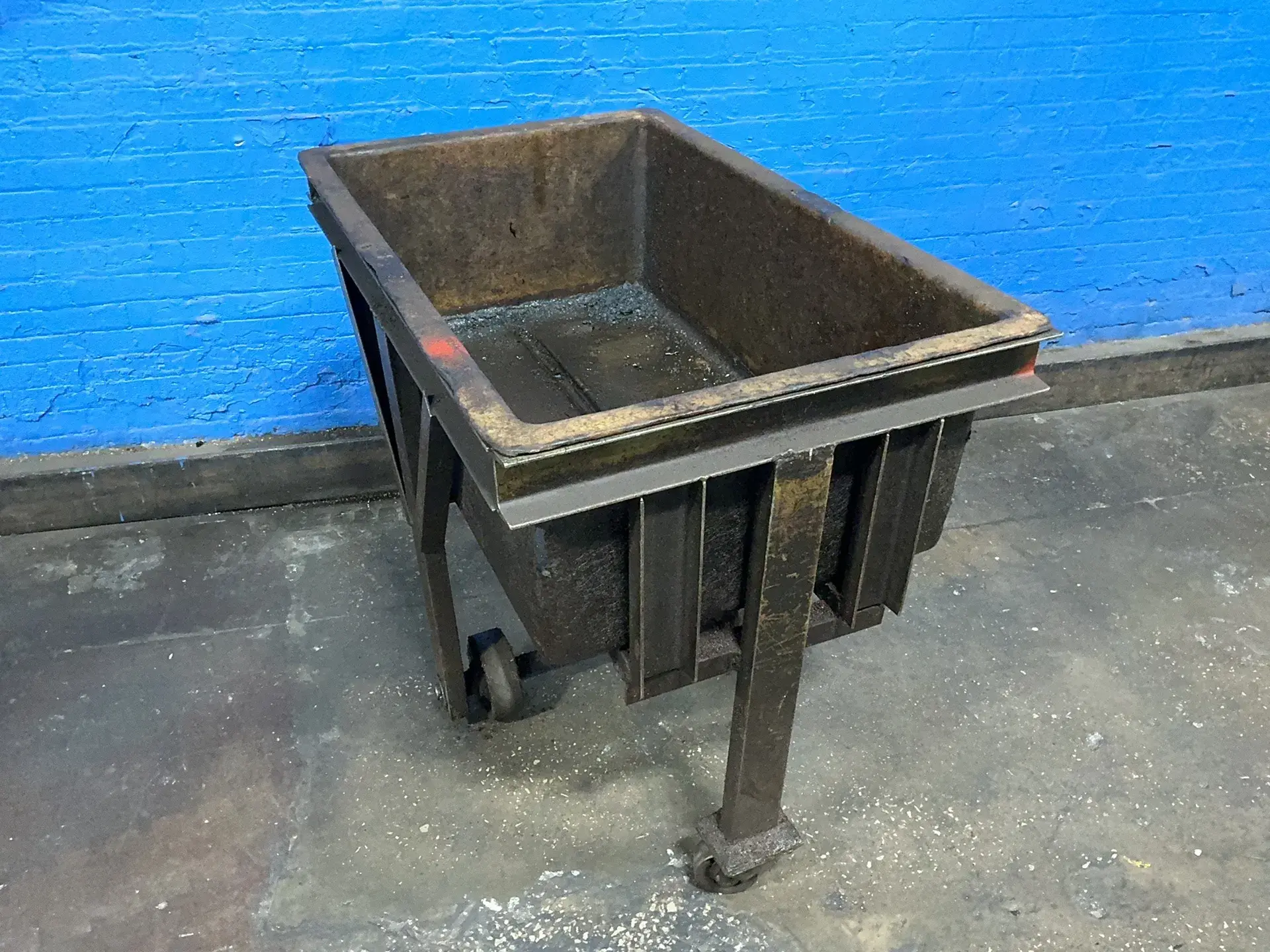 Used _UNKNOWN_ _UNKNOWN_ Bins Ohio US | HGR 24 #1358049