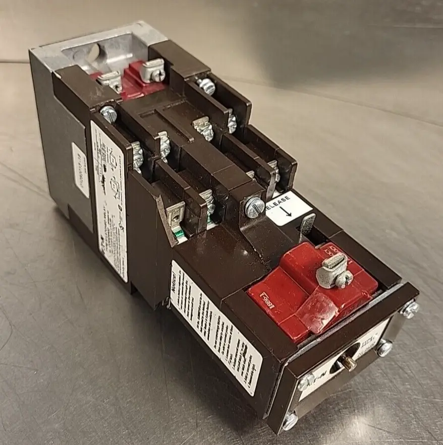 Eaton Cutler Hammer D26MR802 Type M Latched Relay Series A3 (BIN3.5.1)#