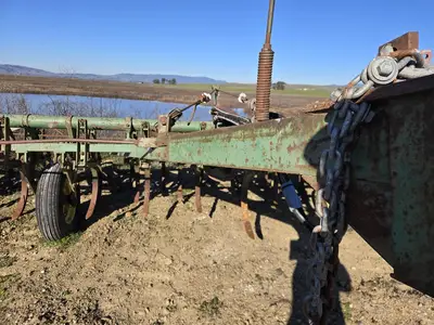 USED 2000 JOHN DEERE C20