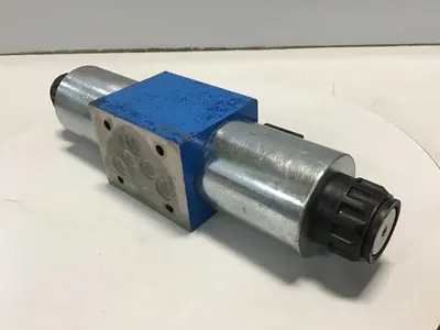 USED REXROTH 54WE10E6733/CG24N9K4T06
