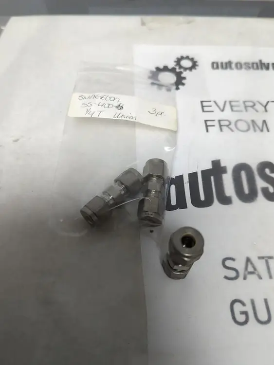 New | in-Stock SWAGELOK SS-400-6 Valves/Fittings Ohio US | Surplus Asset Holdings #1239744